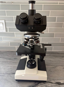 Microscopio compuesto trinocular digital de laboratorio de tamaño completo 40X-2500X con LED - Product Image 2