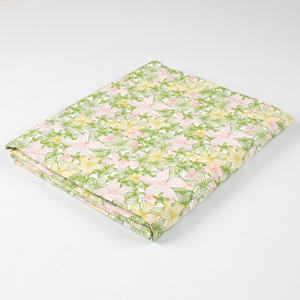 Tissu en coton imprimé à la main, 100% coton, artisanal, à motifs floraux, héritage de Jaipur, traditionnel, écologique, respirant, imprimé - Product Image 1