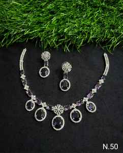 ENSEMBLE DE COLLIER DE MARIÉE EN DIAMANT AMÉRICAIN ET BOUCLES D'OREILLES CLASSIQUES ET DE HAUTE QUALITÉ ENSEMBLE DE BIJOUX DE MARIAGE POUR FEMMES DE STYLE CLASSIQUE - Product Image 2