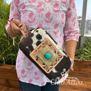 Neceser de viaje de cuero mecanizado a mano, bolsa de cosméticos de piedra turquesa de gran capacidad, bolsa de maquillaje de almacenamiento portátil de piel de vaca, novedad de 2025 - Product Image 1