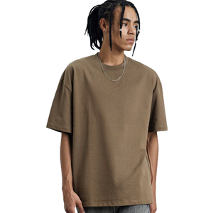 T-shirt en coton vintage grande taille pour hommes Street Wear T-shirts lourds et surdimensionnés en détresse T-shirts délavés à l'acide pour hommes - Product Image 1