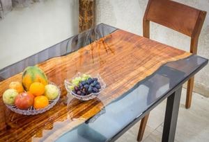 Tendance Table à manger en bois en résine époxy verte personnalisée Dessus de table à manger décoratif unique fait à la main à bas prix - Product Image 5