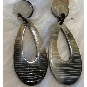 ต่างหูรูปเขาควายธรรมชาติโบราณรูปควายสำหรับสตรีเครื่องประดับดีไซน์ทันสมัย - Product Image 4