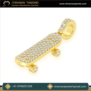 À la mode Dainty 10K solide or jaune Moissanite pendentif Unique conception personnalisée minimaliste Skateboard sport collier cadeau pour les enfants - Product Image 4