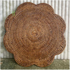 Best Selling Rattan Scalloped Round Charger Plate <b>Green</b> Rattan Placemats for Dining <b>Table</b> Boho Customize from Vietnam Factory - Product Image 5