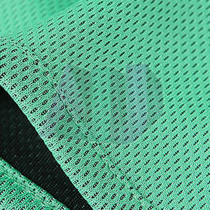 Uniforme de basket-ball durable et léger, grande taille, avec tissu en maille de polyester respirant et anti-humidité pour un confort maximal - Product Image 5