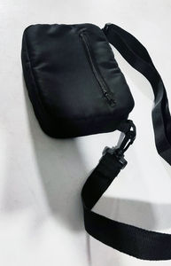 Sac bandoulière pour femme de haute qualité, ceinture de taille réglable confortable, prix de gros, fabriqué à partir de matériaux de haute qualité - Product Image 4