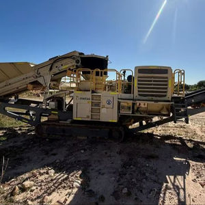 Concasseur à cône mobile compact LT200HP - Product Image 1