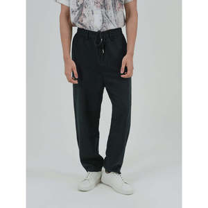 Pantalones FEOFAN MC2391 Suaves y Transpirables 100% Algodón Talla XL con Logotipo Personalizable, Ligeros, con Pliegues, Cierre de Cremallera, Rectos y de Color - Product Image 1