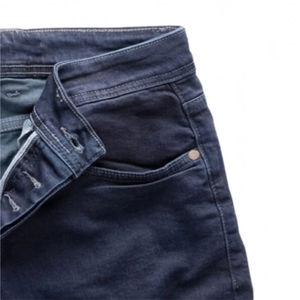 Short droit décontracté et robuste en denim 100% coton pour hommes bleus pour l'été et le printemps - Product Image 6