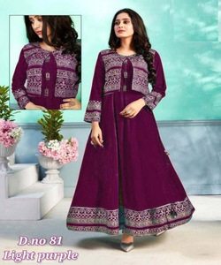 Ensemble tendance saisonnier Crape/CreepeSalwar Dupatta avec impression moderne à carreaux et détails de perles. - Product Image 1