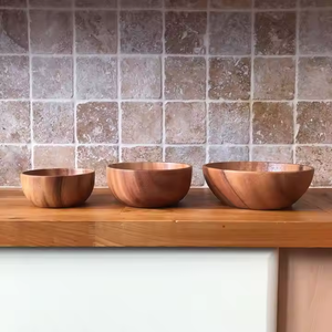 Bol de service en bois de mangue de taille personnalisée Design exclusif avec couleurs naturelles polonaises pour la maison et les restaurants par glowin fashion - Product Image 4