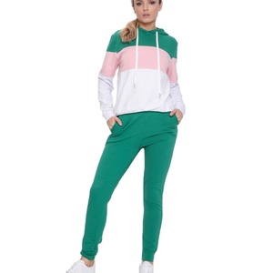 Conjunto Deportivo para Mujer, Color Verde, Diseño de Parches, Sudadera con Capucha y Pantalones, Estilo Informal, Ligero, de Algodón Teñido - Product Image 1