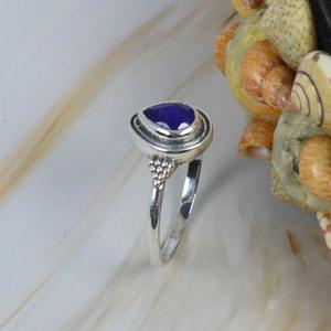 Anillo de Plata de Ley 925 hecho a mano con anillo de piedras preciosas de lapislázuli ovalado de excelente calidad Diseño clásico para niñas y mujeres - Product Image 2