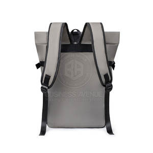 Sacs à dos de différents styles et couleurs, quantité en gros, sacs à dos les plus vendus, fabriqués au Pakistan - Product Image 2