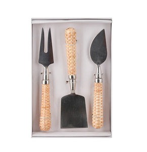 Trancheuse à fromage en acier inoxydable écologique et couteau manche en rotin Ensemble de fromage poli miroir vente à chaud - Product Image 1