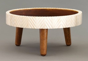 ขาตั้งเค้กไม้ฝังกระดูกทำมือ งานฝีมือประณีต เป็นมิตรกับสิ่งแวดล้อม ผิวขัดเงา สวยงาม เหมาะสำหรับเสิร์ฟขนมหวานระดับไฮเอนด์ - Product Image 2