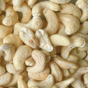 Venta caliente 2023 Precios de exportación Anacardos W320 Caja de lata 20Kg Santigo Viet Nam Listo para enviar - Product Image 1