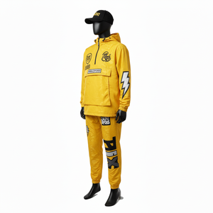 Conjunto de Chaqueta Cortavientos de Poliéster Premium de Talla Grande, 180GSM, Tela Amarillo Vibrante con Logotipo Personalizado por Transferencia de Calor - Product Image 5