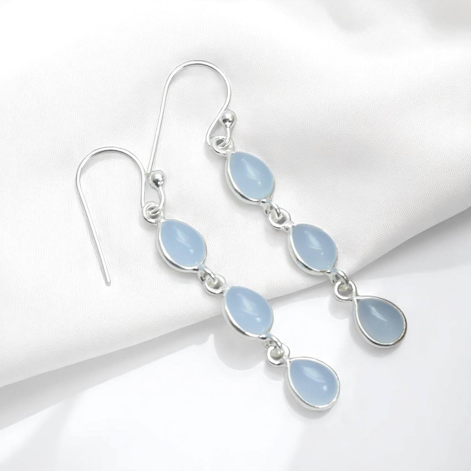 คาลซิโดนีสีฟ้า