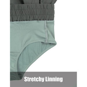 Pantalones cortos deportivos transpirables brillantes para mujer para yoga y correr Botón decorado tela de lona - Product Image 2