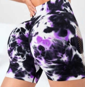 Short de gym personnalisé de qualité supérieure pour femmes avec mélange respirant d'élasthanne en coton fabriqué en usine et conçu pour le yoga et le fitness - Product Image 4