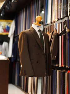 Stylo's Collection 100% Traje de oficina de lana para hombre Pantalones transpirables Cremallera de un solo pecho Trajes de negocios a medida con pliegues - Product Image 4