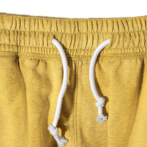 Mejor fabricante de ropa: Pantalones cortos para hombre personalizados, estilo urbano, desgastados, con bordado, efecto descolorido por el sol. - Product Image 3