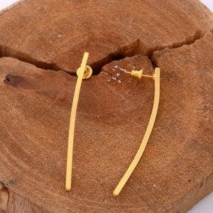 Pendientes de botón de latón chapado en oro hechos a mano por Soumya Creation, geométricos, unisex, modernos, para fiestas, joyería de moda. - Product Image 1