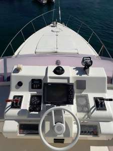 USADO G i a n e t i 38 Fly 1991 PowerBoat Excelente Estado para la venta - Product Image 4