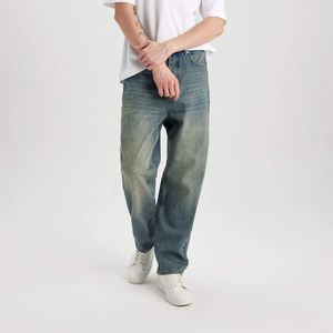 Short en jean pour homme 2025 Jeans baggy de bonne qualité Jeans baggy de couleur personnalisée à bas prix fabriqués en usine - Product Image 3