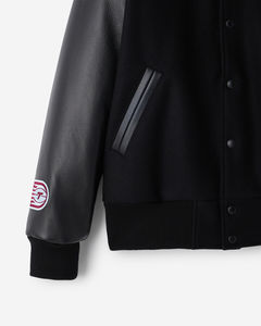 Veste universitaire de Toronto 2025 pour hommes, vestes universitaires personnalisées de haute qualité pour l'hiver, vestes de baseball à broderies tendance - Product Image 4