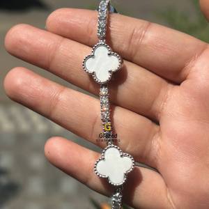 Rond Brilliant Cut Lab Grown VVs Diamonds D Incolore Entièrement Glacé Tennis Trèfle Hip Hop Bracelet 10K Or Blanc Pour Unisexe - Product Image 4