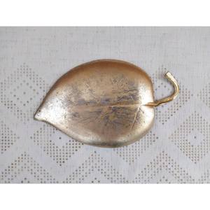 Premium Quality Customizable Metal Leaf Shaped Ash Tray <b>Portable</b> Made In India Amazing Crafted By Indian Craftsman New Item - Product Image 1