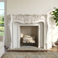 Cheminée blanche antique en bois massif, utilisable comme table console ou table de couloir, pour salon de style français et mobilier d'hôtel.