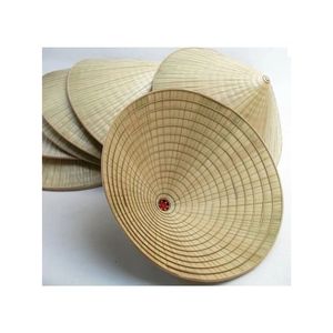 Precio caliente y superventas Sombrero cónico de hoja de alta calidad Non La Vietnam Precio bajo Hecho a mano Palma de bambú Sombrero de paja tradicional - Product Image 3