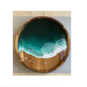 Bandeja de madera y resina de diseño de lujo Bandeja de servicio decorativa personalizada con asas para forma redonda y el mejor precio - Product Image 1