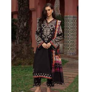 Colección de Telas Modernas para Kurta con Estampado Festivo, con Dupatta de Mal Mal Pesado y Algodón Lawn de Secado Rápido - Product Image 1