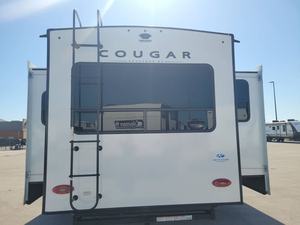 Nuevo K-e-y-s-t-o-n-e C-o-u-g-a-r 27SGS 2025 listo para la venta - Product Image 6