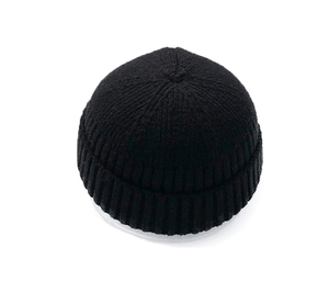 Villus Factory Vente en gros Logo personnalisé Chapeaux en tricot d'hiver Bonnet de style dessin animé pour hommes/femmes Impression numérique Image portable - Product Image 4