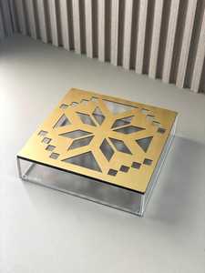 Caja de regalo de dulces acrílicos Premium hecha a mano Diseño de incrustaciones de oro Floral transparente para regalos elegantes de bodas y festivales - Product Image 2