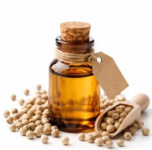 Huile essentielle de poivre blanc naturel en gros OEM, fournisseur en vrac, huile de Piper Nigrum distillée à la vapeur pour l'aromathérapie et les cosmétiques - Product Image 2