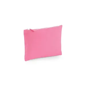 Étui à accessoires en toile personnalisé pour la merchandising de produits de toilette - Product Image 1