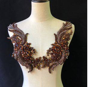 Parches de busto marrón hechos a mano con forma de flor apliques de cuentas de cristal de diamantes de imitación parche de encaje de costura para telas de vestidos de novia - Product Image 2