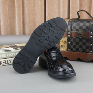 รองเท้าหนัง PU แบบ Brogue สำหรับผู้ชาย สวมใส่สบาย ไม่ลื่น ทนทาน เหมาะสำหรับงานทางการ ธุรกิจ งานแต่งงาน แฟชั่นทันสมัย ใช้งานได้หลากหลาย แบบสวม - Product Image 1