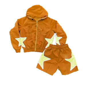 Ensemble Veste coupe-vent et short personnalisés pour hommes Survêtement en nylon et polyester avec bouton Combinaison de jogging 2 pièces - Product Image 6