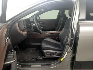 TOYOTA CROWN LIMITED 2023 USADO (LHD/RHD) - Product Image 4