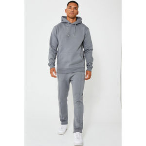 Ensemble de jogging personnalisé 2 pièces Survêtement pour hommes Sweatshirts à capuche et sweatshirts de haute qualité pour hommes avec service OEM à la mode - Product Image 1