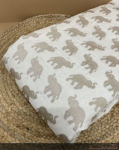 Robe de mariage moderne de luxe pour filles tissu georgette indien tissé en soie Dolsi pure respirante à carreaux brodés fournis - Product Image 1