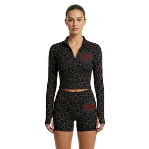 Conjunto Deportivo de Mujer con Estampado de Leopardo, Chaqueta con Cierre y Pantalones Cortos, 2 Piezas, Superventas 2026 - Product Image 3